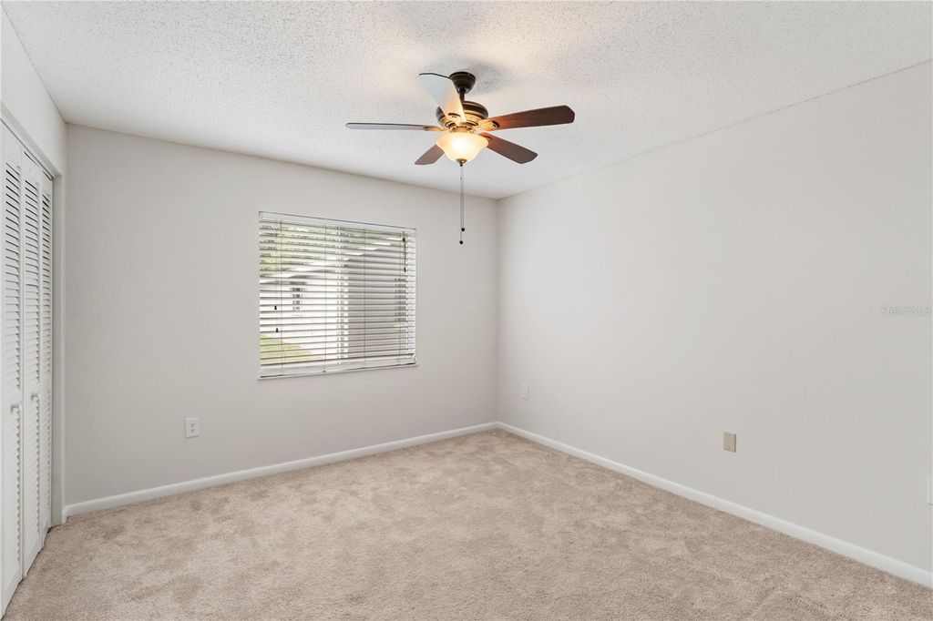 Image 17 of property listing at 4770 SILVER CIRCLE, Zephyrhills, FL 33541