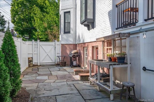 42 2nd Avenue, Nyack, NY 10960