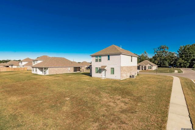 5420 Greenridge Ln, Zachary, LA 70791