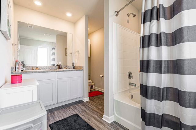 5420 Greenridge Ln, Zachary, LA 70791