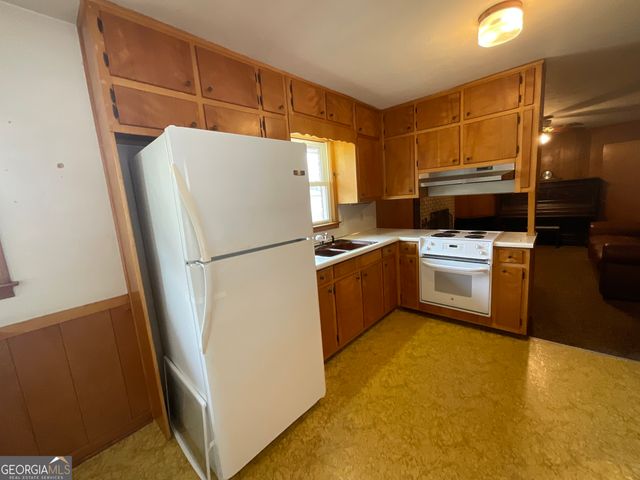 2161 Pine Road, Snellville, GA 30078