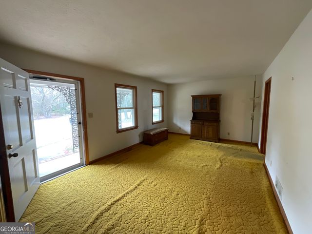 2161 Pine Road, Snellville, GA 30078