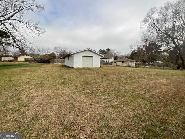 2161 Pine Road, Snellville, GA 30078