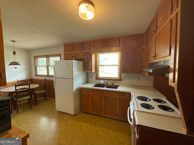 2161 Pine Road, Snellville, GA 30078