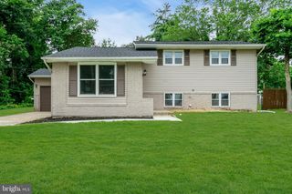 1204 TANNER AVE, Burlington, NJ 08016