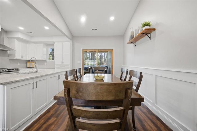 2313 Shorebird CT, Chesapeake, VA 23323