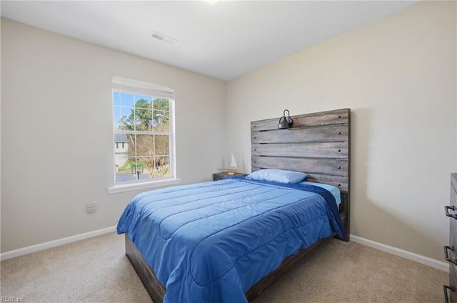 2313 Shorebird CT, Chesapeake, VA 23323