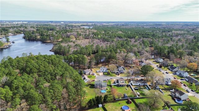 2313 Shorebird CT, Chesapeake, VA 23323