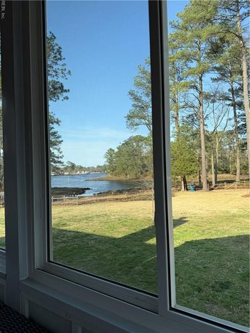 2313 Shorebird CT, Chesapeake, VA 23323