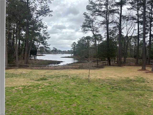 2313 Shorebird CT, Chesapeake, VA 23323