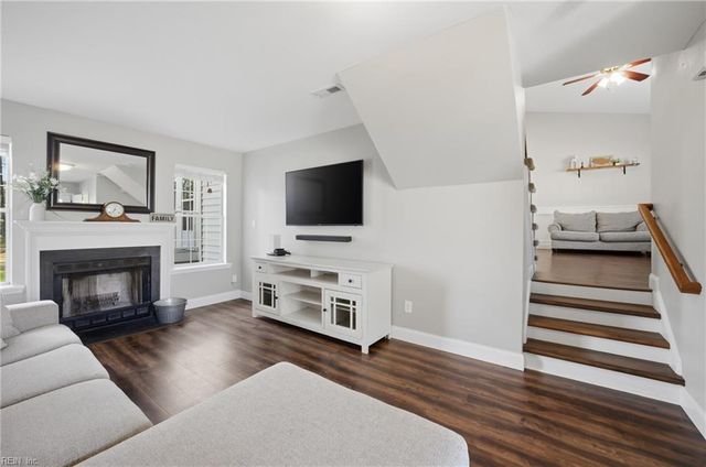 2313 Shorebird CT, Chesapeake, VA 23323