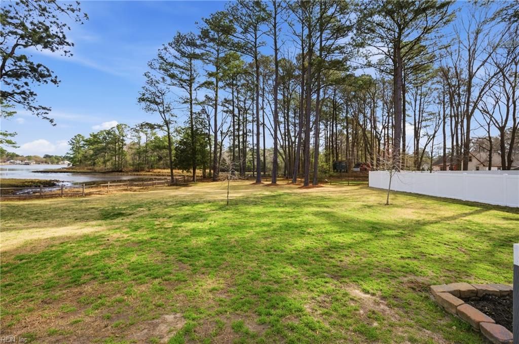 2313 Shorebird CT, Chesapeake, VA 23323