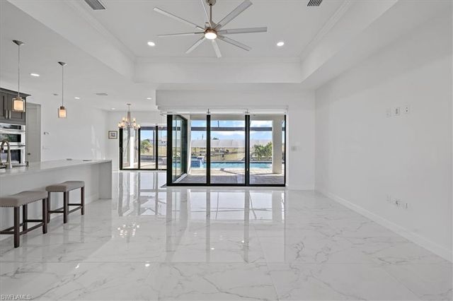 901 NW 33rd PL, Cape Coral, FL 33993