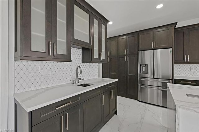 901 NW 33rd PL, Cape Coral, FL 33993