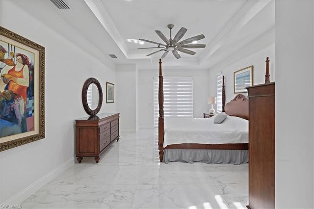 901 NW 33rd PL, Cape Coral, FL 33993