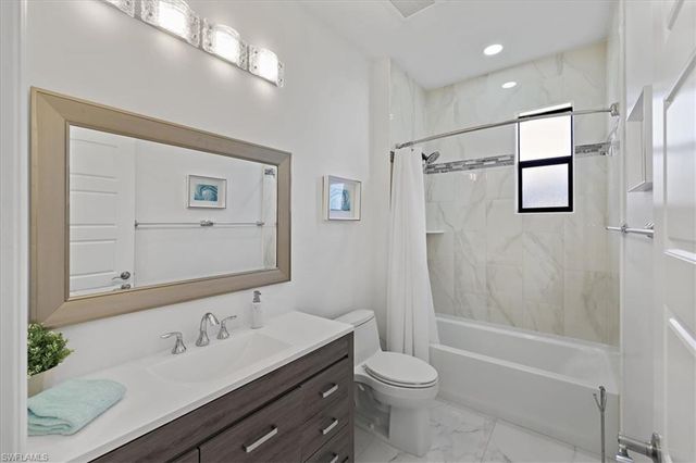 901 NW 33rd PL, Cape Coral, FL 33993