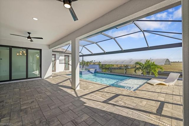 901 NW 33rd PL, Cape Coral, FL 33993