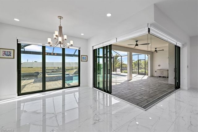 901 NW 33rd PL, Cape Coral, FL 33993
