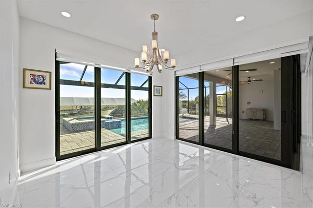 901 NW 33rd PL, Cape Coral, FL 33993