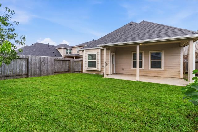 5218 Gulf Stream Lane, Bacliff, TX 77518