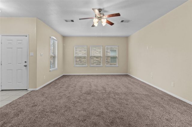 5218 Gulf Stream Lane, Bacliff, TX 77518