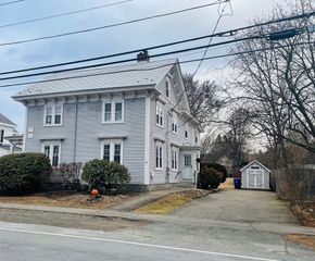 36 S. Main St. 1, Topsfield, MA 01983