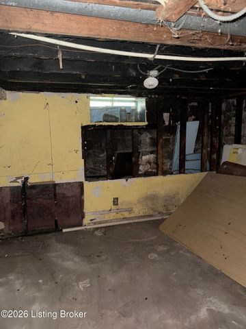 1115 Plato Terrace, Louisville, KY 40211