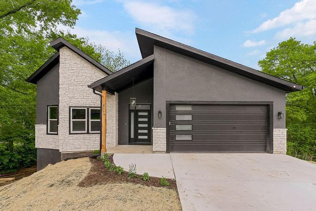 2935 N 77TH Street, Kansas City, KS 66109