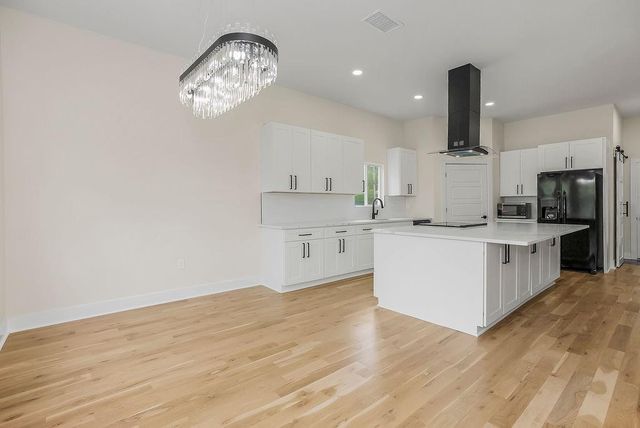 2935 N 77TH Street, Kansas City, KS 66109