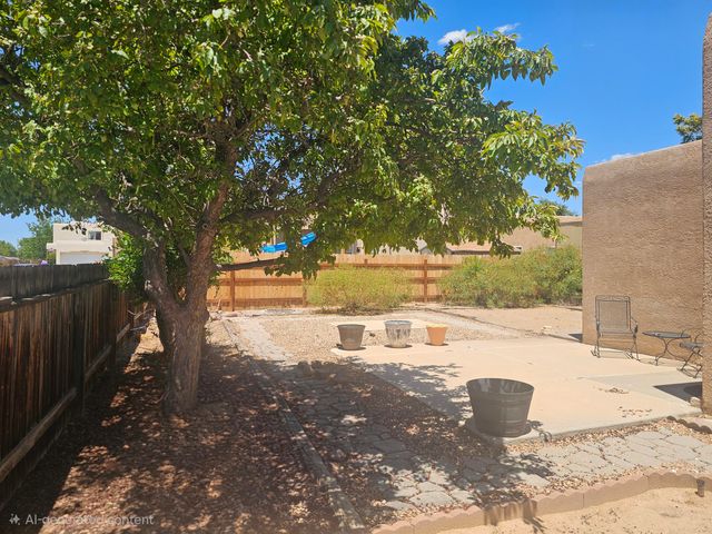 460 Colonial Avenue SW, Los Lunas, NM 87031