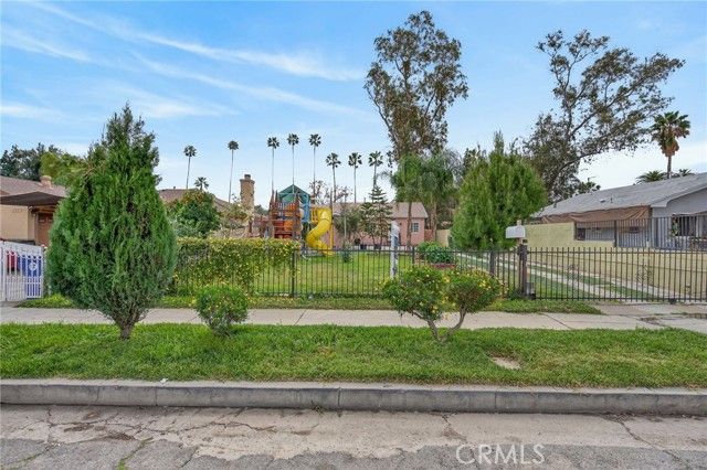 149 E 4th, San Bernardino, CA 92410