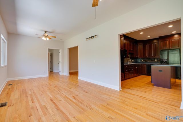 22777 Compton Road, Athens, AL 35613