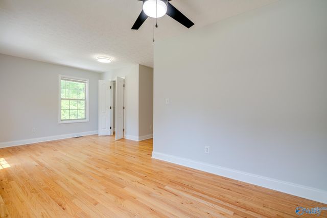22777 Compton Road, Athens, AL 35613