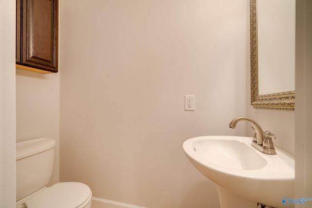 22777 Compton Road, Athens, AL 35613