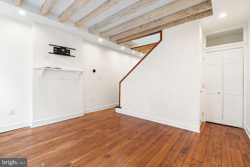 1926 WEBSTER ST, PHILADELPHIA, PA 19146 — photo 5
