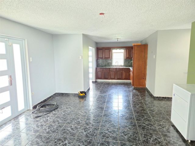 PR 152 KM 1.7 QUEBRADA GRANDE WARD, Barranquitas, PR 00794