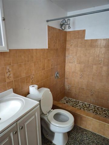 PR 152 KM 1.7 QUEBRADA GRANDE WARD, Barranquitas, PR 00794