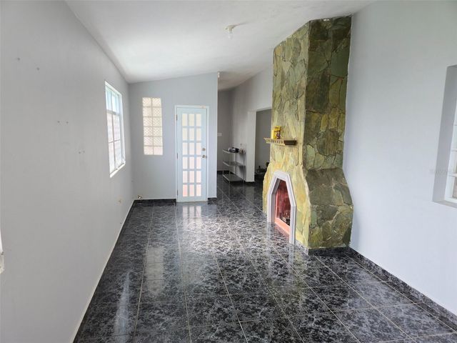 PR 152 KM 1.7 QUEBRADA GRANDE WARD, Barranquitas, PR 00794