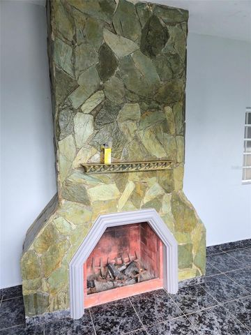 PR 152 KM 1.7 QUEBRADA GRANDE WARD, Barranquitas, PR 00794