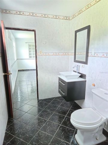 PR 152 KM 1.7 QUEBRADA GRANDE WARD, Barranquitas, PR 00794