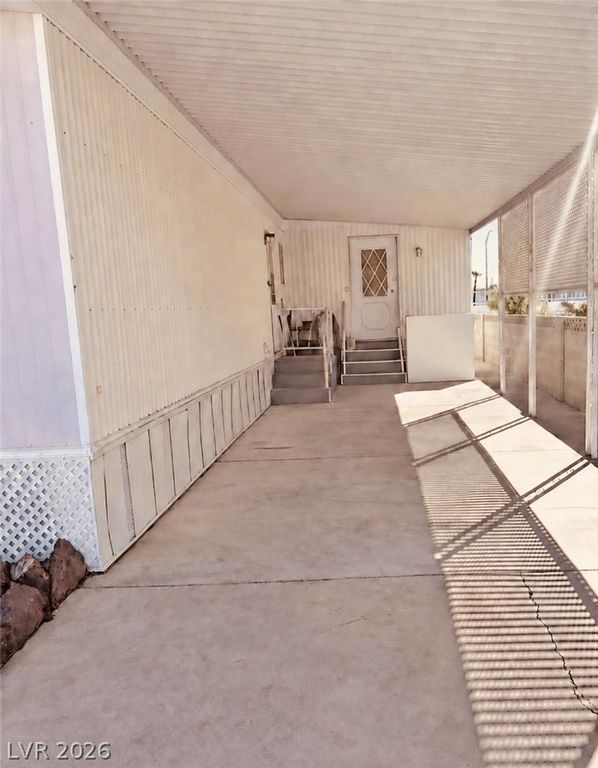 4556 Royal Ridge Way, Las Vegas, NV 89103 — photo 5