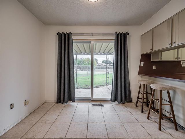 223 Cherokee Drive, Yukon, OK 73099