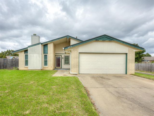 223 Cherokee Drive, Yukon, OK 73099