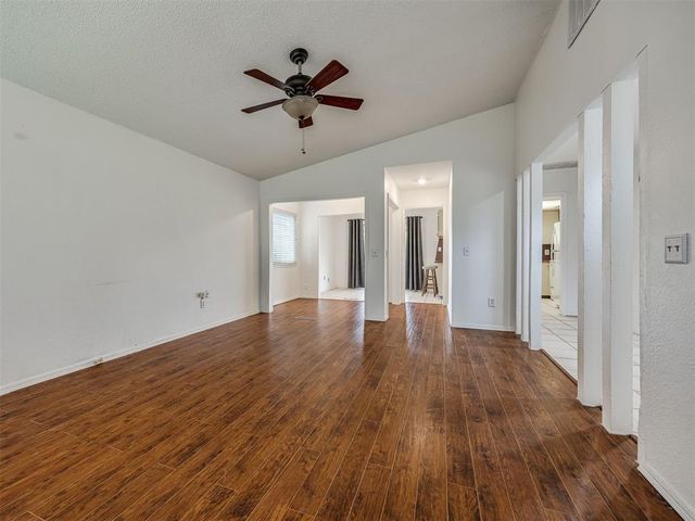 223 Cherokee Drive, Yukon, OK 73099