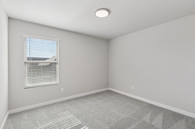 869 Rockcloud Drive, Fort Worth, TX 76052