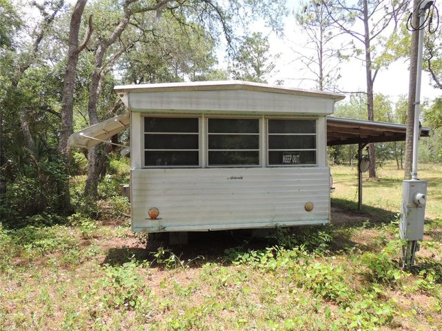 250 NE 131ST AVENUE, Williston, FL 32696