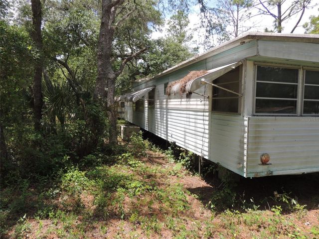 250 NE 131ST AVENUE, Williston, FL 32696