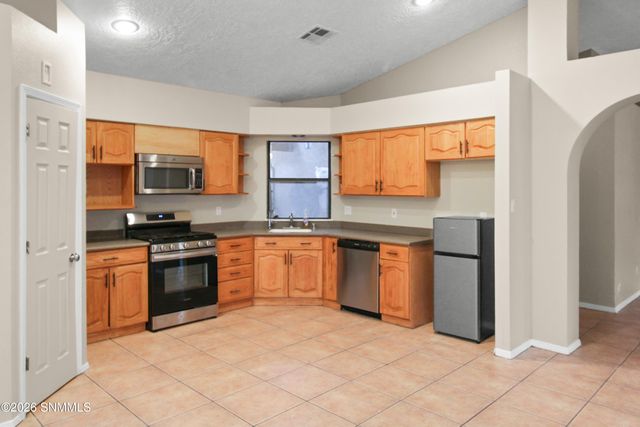 3006 Buena Vida Circle, Las Cruces, NM 88011