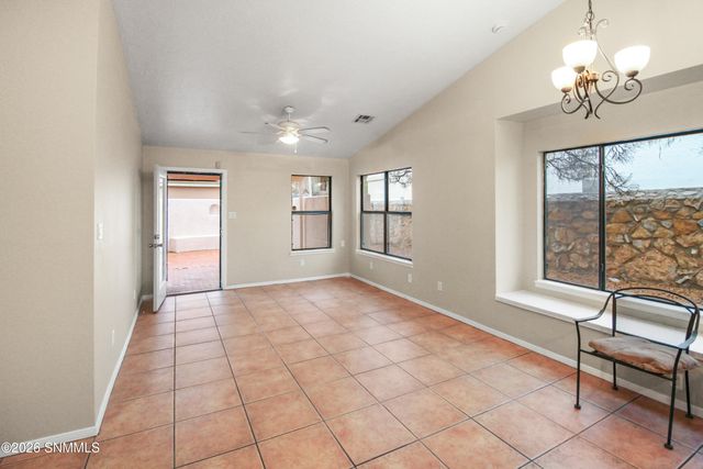 3006 Buena Vida Circle, Las Cruces, NM 88011