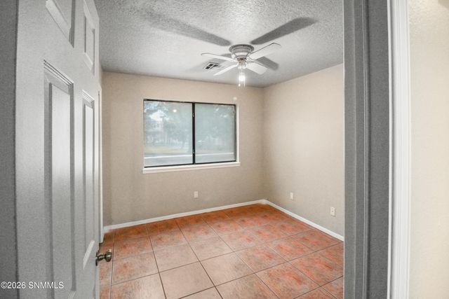 3006 Buena Vida Circle, Las Cruces, NM 88011
